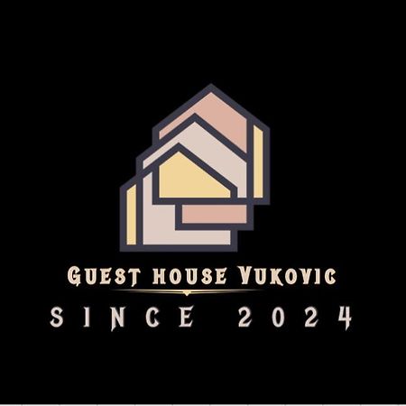Guest House Vukovic 포드고리차 외부 사진